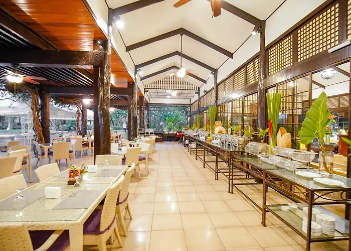 Cebu White Sands Resort And Spa